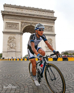 騰縱與中國環(huán)法第一人的親密接觸