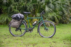 輕松騎長途---DARKROCK黑巖電助力旅行車測評