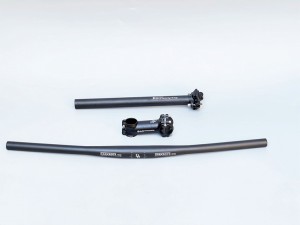 DARKROCK黑巖鋁合金把組