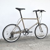 DARKROCK DR451小輪公路車（直把藍圖R7版）