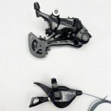 shimano CUES U6000右指撥+后撥(11S）